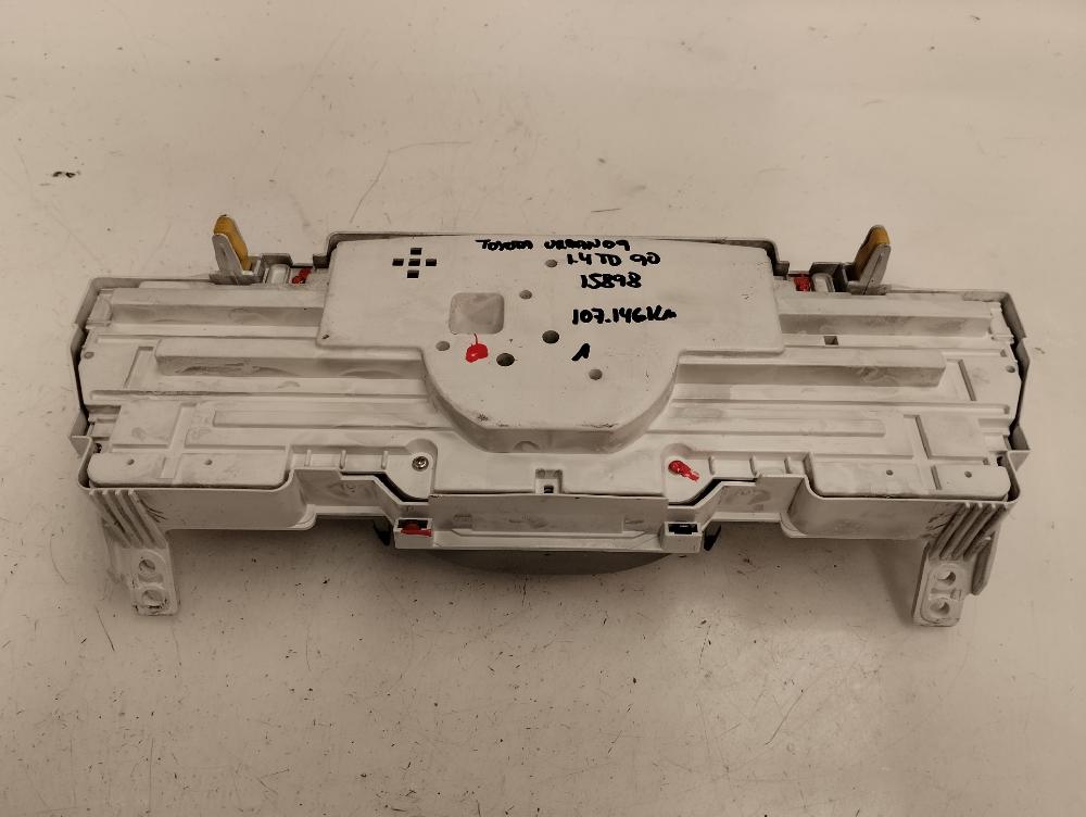 CUADRO INSTRUMENTOS TOYOTA URBAN CRUISER 1.4 CRDI MT 4WD 90CV