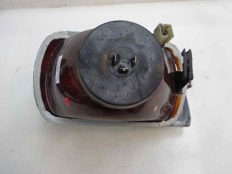 FARO IZQUIERDO PEUGEOT 205 1.8 MT D 59CV