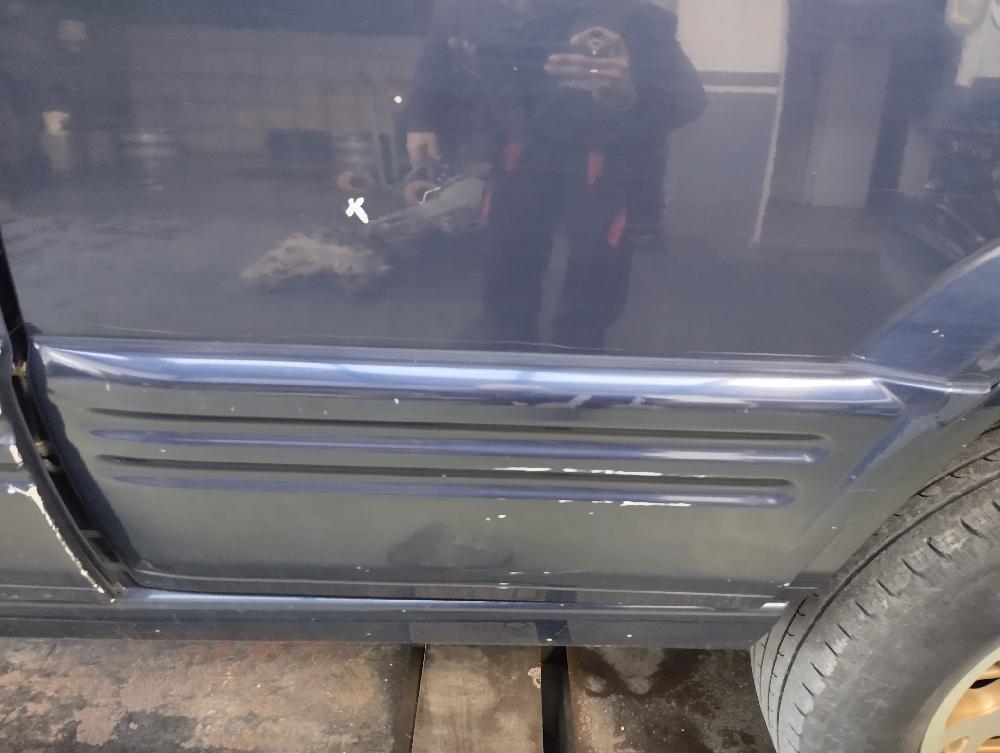 PUERTA TRASERA IZQUIERDA JEEP CHEROKEE 4.0 AT 4WD 178CV | 131KW