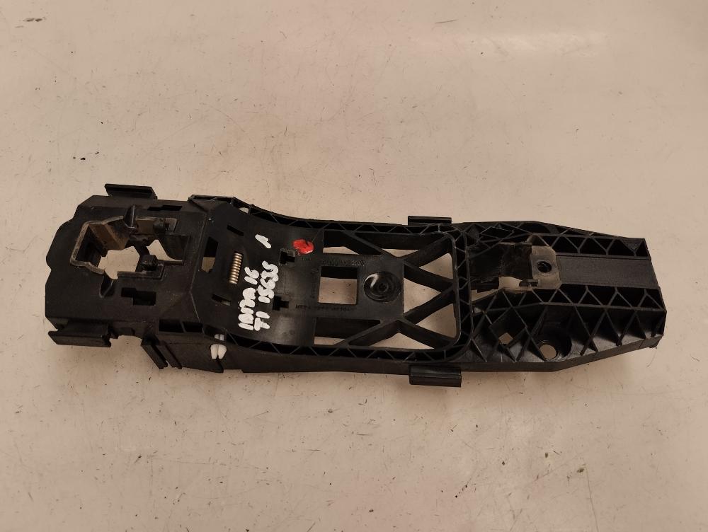 SOPORTE MANETA EXTERIOR PUERTA TRASERA IZQUIERDA SEAT IBIZA 1.2 TSI MT 90CV