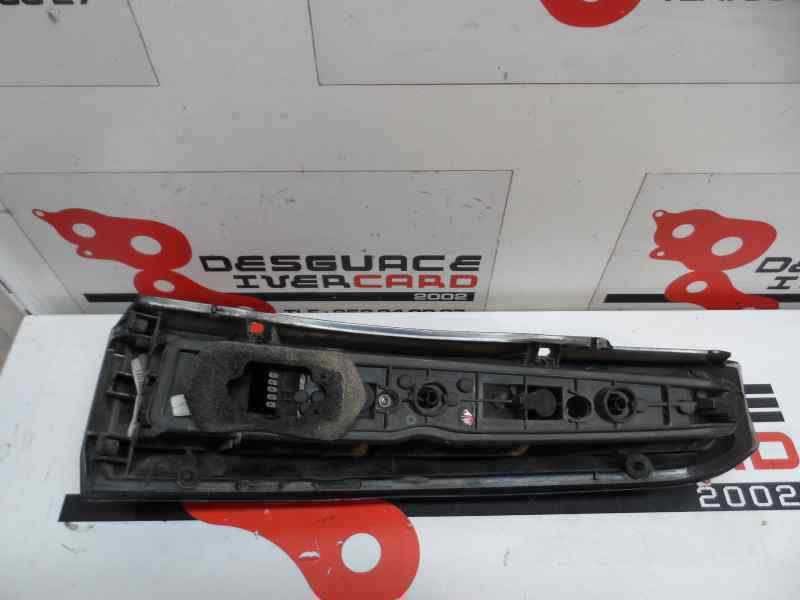 PILOTO TRASERO IZQUIERDO OPEL MERIVA 1.7 CDTI MT 100CV