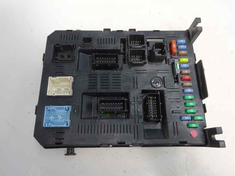 CAJA RELES FUSIBLES PEUGEOT 307 1.6 HDI MT 90CV
