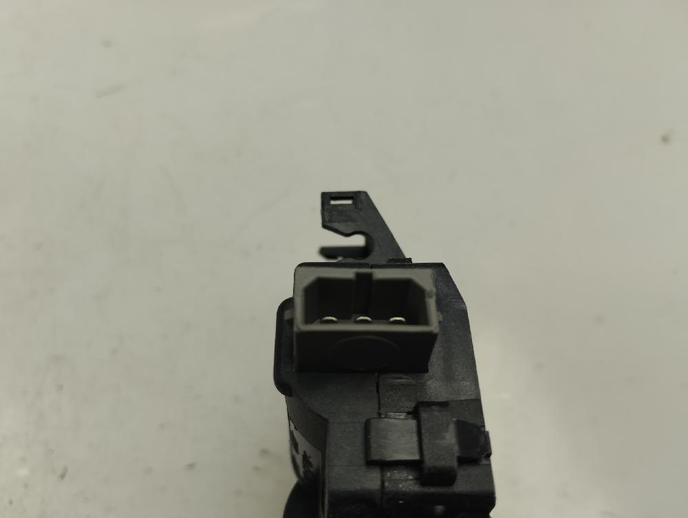 CERRADURA MALETERO PORTON VOLKSWAGEN PASSAT 2.0 TDI MT 140CV