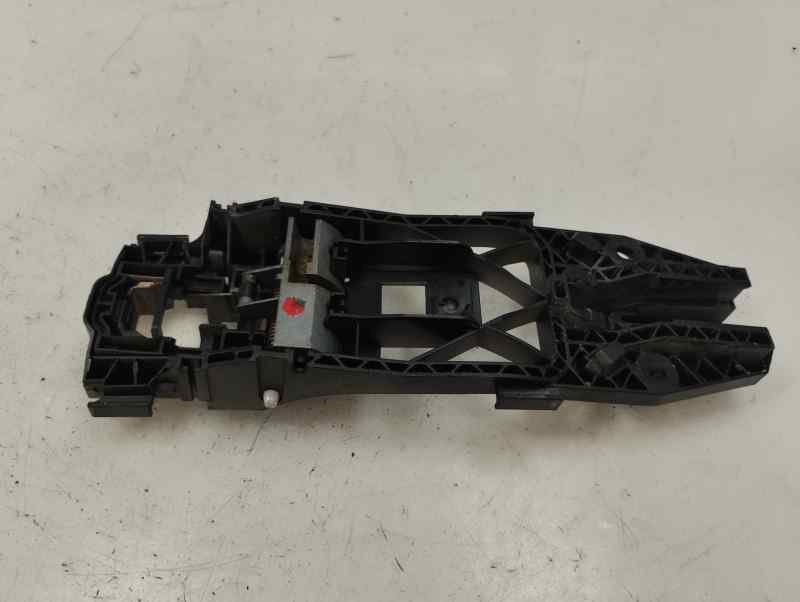 SOPORTE MANETA EXTERIOR DELANTERA DERECHA SKODA FABIA 1.0 MT 75CV