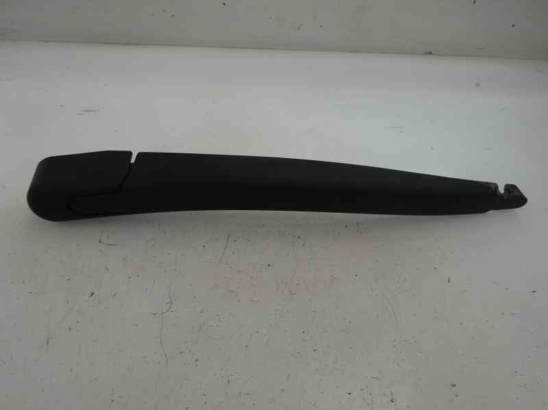 BRAZO LIMPIA TRASERO FORD FIESTA 1.25 MT 82CV
