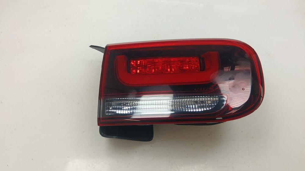 PILOTO TRASERO IZQUIERDO INTERIOR CITROEN C4 CACTUS 1.2 MT 110CV | 81KW