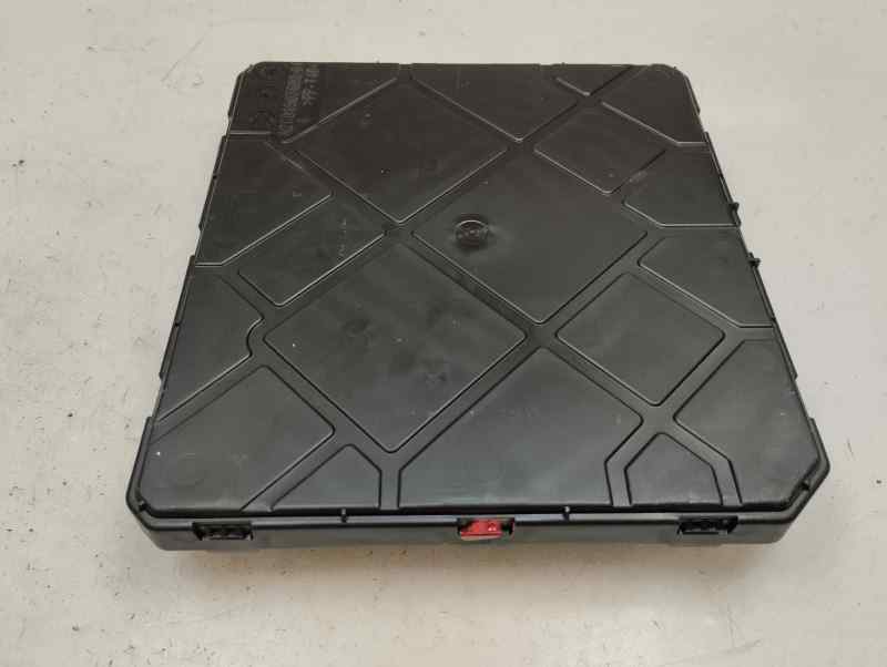 CAJA RELES FUSIBLES SEAT ARONA 1.0 AMT 110CV | 81KW