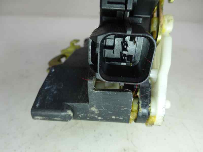 CERRADURA PUERTA TRASERA DERECHA MITSUBISHI COLT 1.5 MT 95CV | 70KW