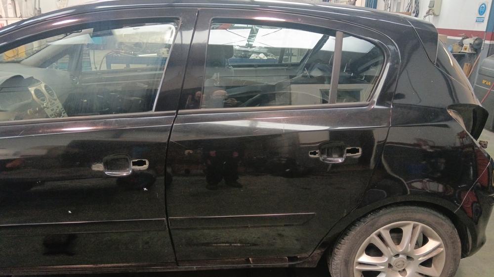 PUERTA TRASERA IZQUIERDA OPEL CORSA 1.3 CDTI MT 75CV