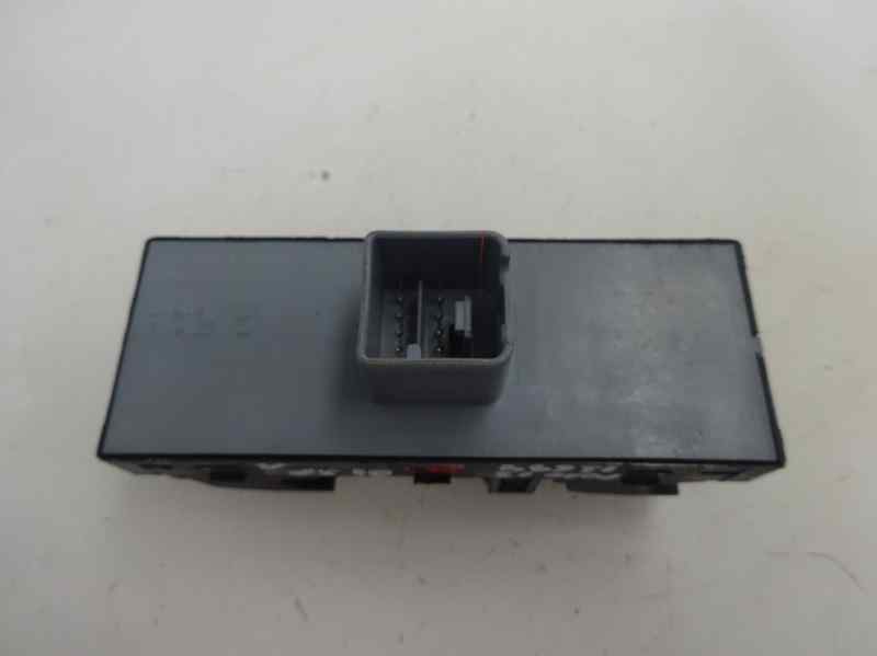 MANDO ELEVALUNAS DELANTERO IZQUIERDO VOLKSWAGEN POLO 1.2 TDI MT 75CV