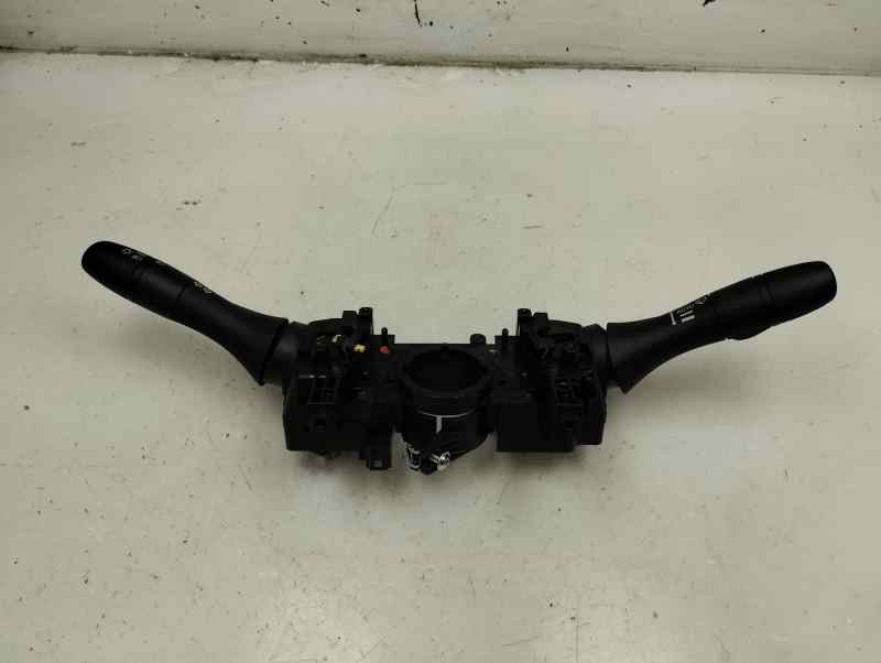 MANDO MULTIFUNCION NISSAN MICRA 1.0 MT 73CV