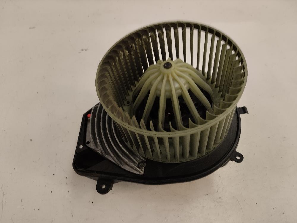MOTOR CALEFACCION VOLKSWAGEN PASSAT 1.9 TDI 6MT 130CV