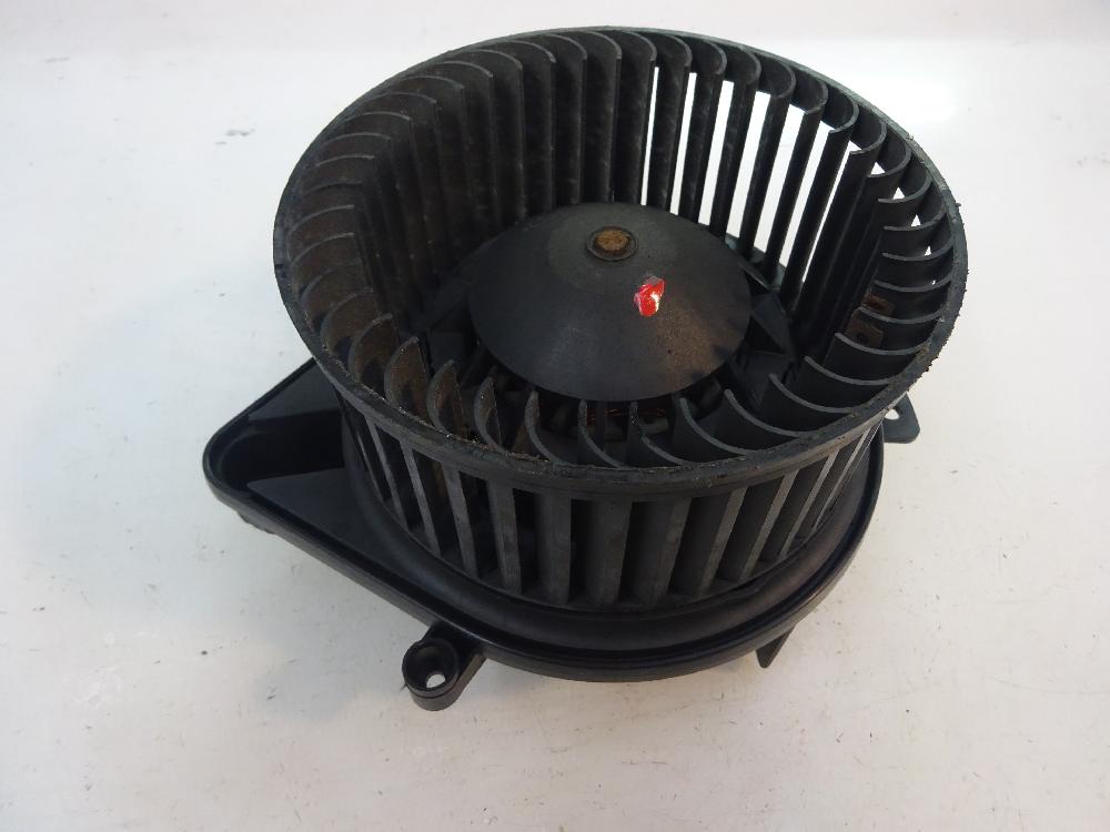 MOTOR CALEFACCION AUDI A4 2003 1.9 TDI 6MT 130CV