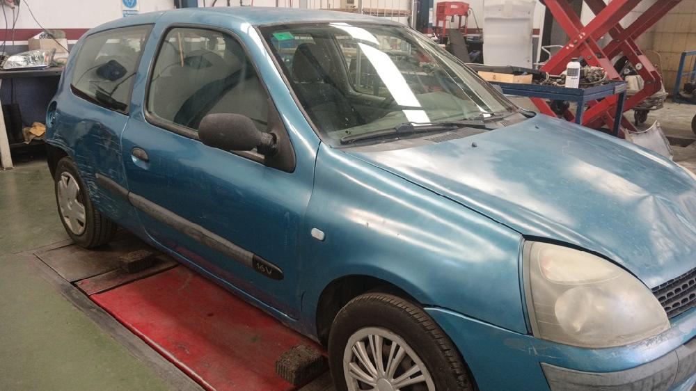 ANCLAJE CINTURON DELANTERO IZQUIERDO RENAULT CLIO 2003 1.2 MT 75CV