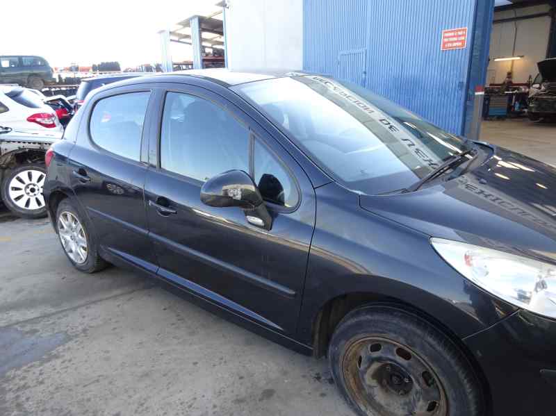 PILOTO TRASERO DERECHO PEUGEOT 207 1.4 HDI MT 68CV
