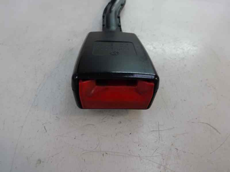 ANCLAJE CINTURON DELANTERO DERECHO VOLKSWAGEN PASSAT 2.0 TDI MT 140CV