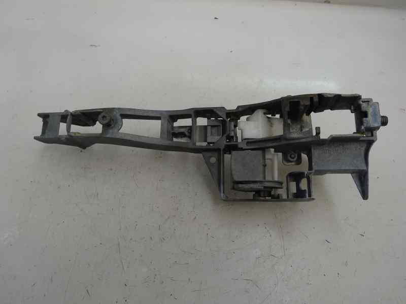 SOPORTE MANETA EXTERIOR DELANTERA DERECHA PEUGEOT 3008 2012 1.6 HDI MT 110CV
