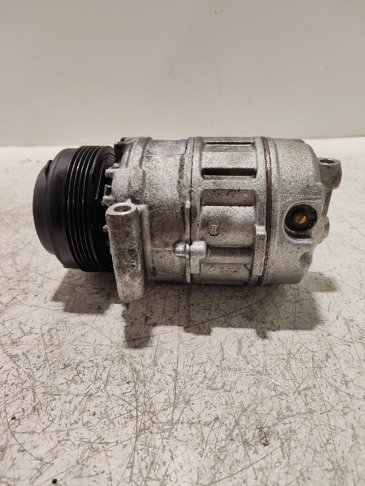Compresor del aire acondicionado 256S3 4472600780 de Bmw Serie 5 berlina (e39) 1995-2003 - pieza usada