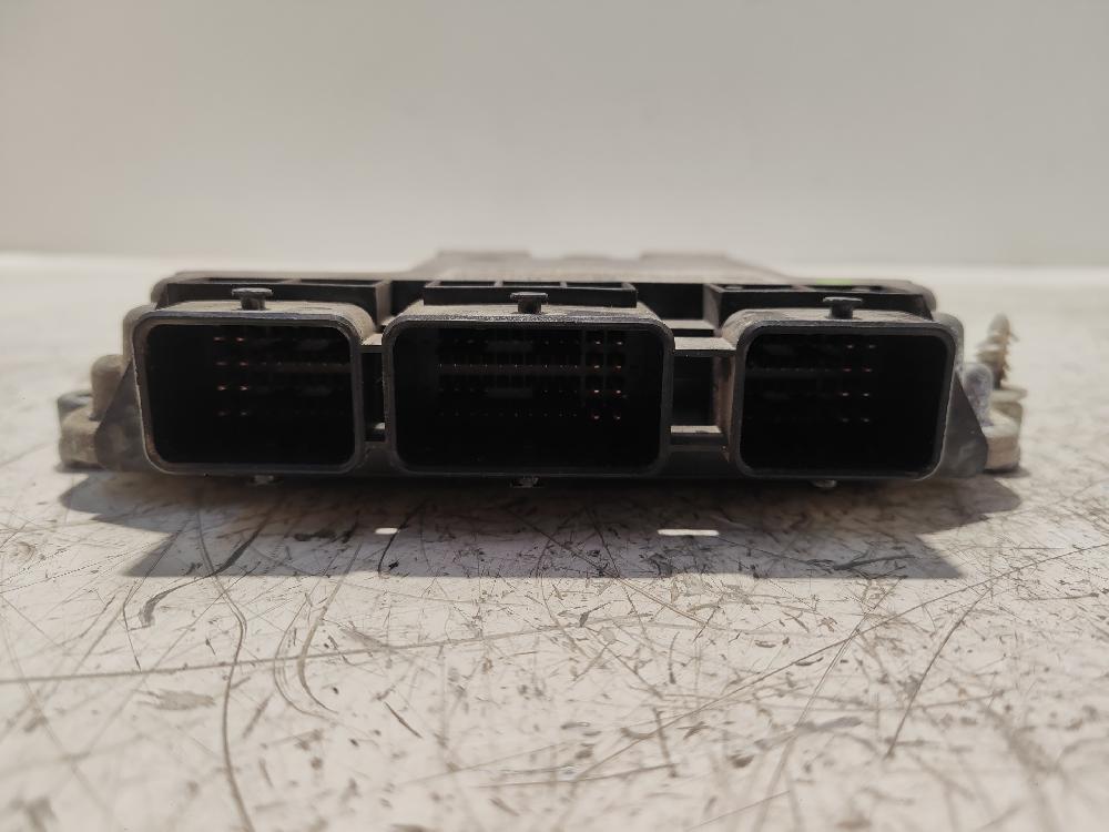 Switchboard engine uce HHDA 0281011701 de Ford Focus ii (da_, hcp, dp) 2005-2012 - pieza usada