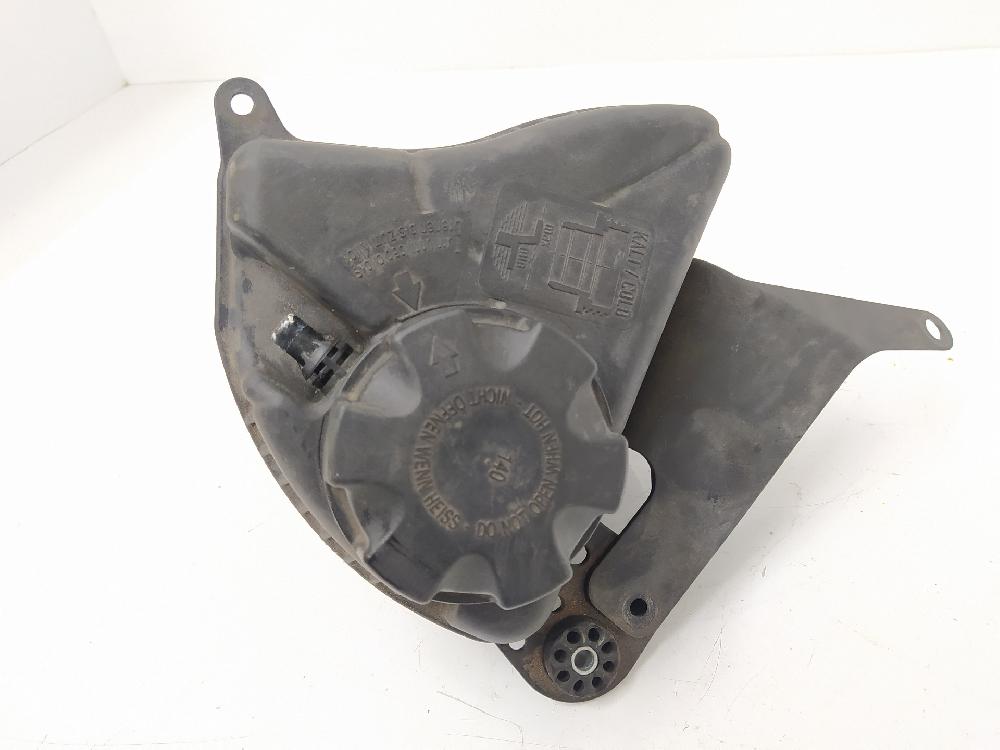 BMW 5 Series F10/F11 (2009-2017) Izplešanās tvertne 17137601949 27773206