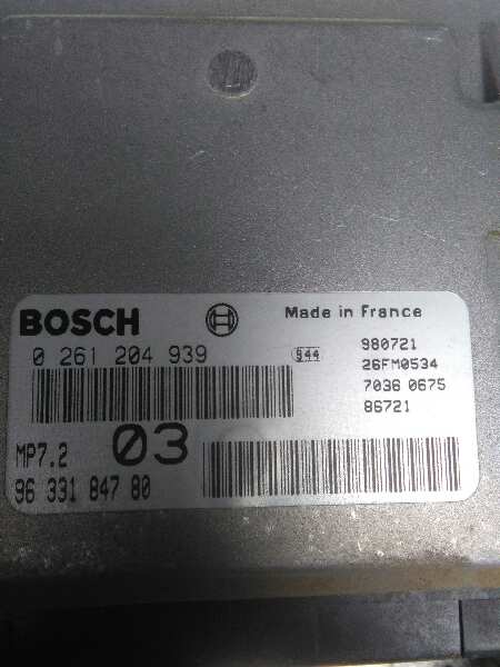 Centralita motor uce 0261204939 de Citroen Xsara berlina 1997-2005 - pieza usada