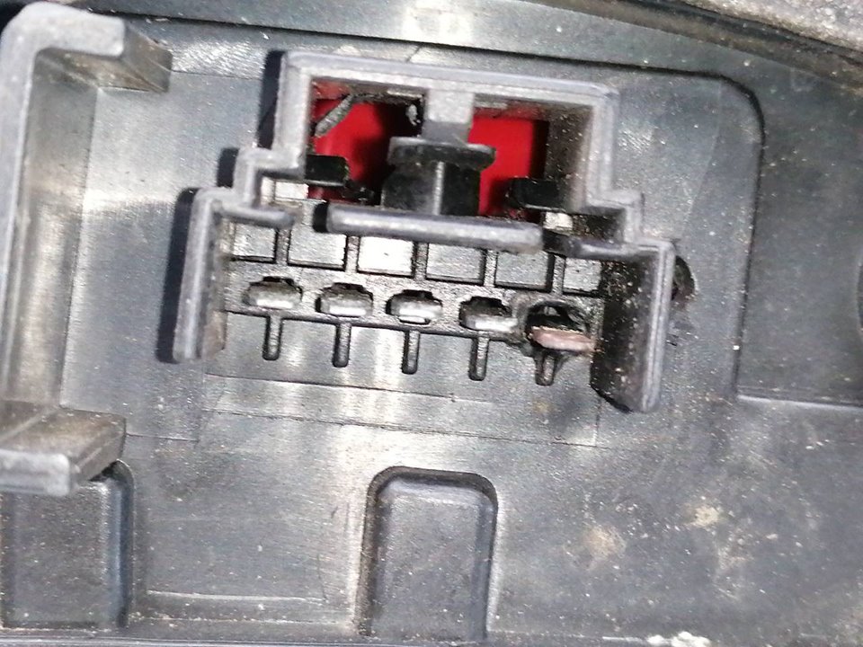 Scheinwerfer hinten links 46794078 de Fiat Punto (188_) 1999-2010 - pieza usada