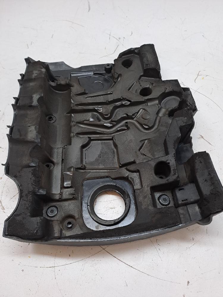 Tapa motor 11127556033 de Bmw Serie 1 berlina (e81/e87) 2004-2012 - pieza usada