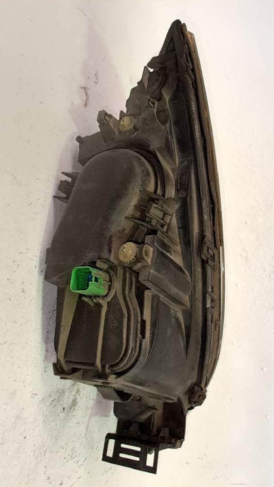 Scheinwerfer vorne links 1435624 de Ford Mondeo iii (b5y) 2000-2007 - pieza usada