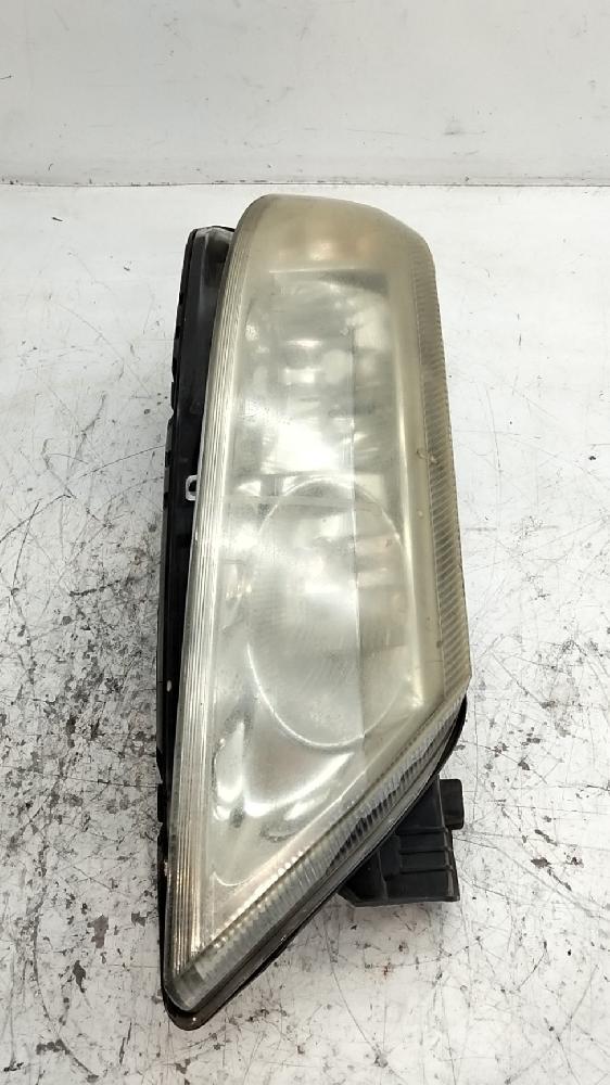 Headlamp rh 8200002847 de Renault Laguna (b56) 1998-2001 - pieza usada