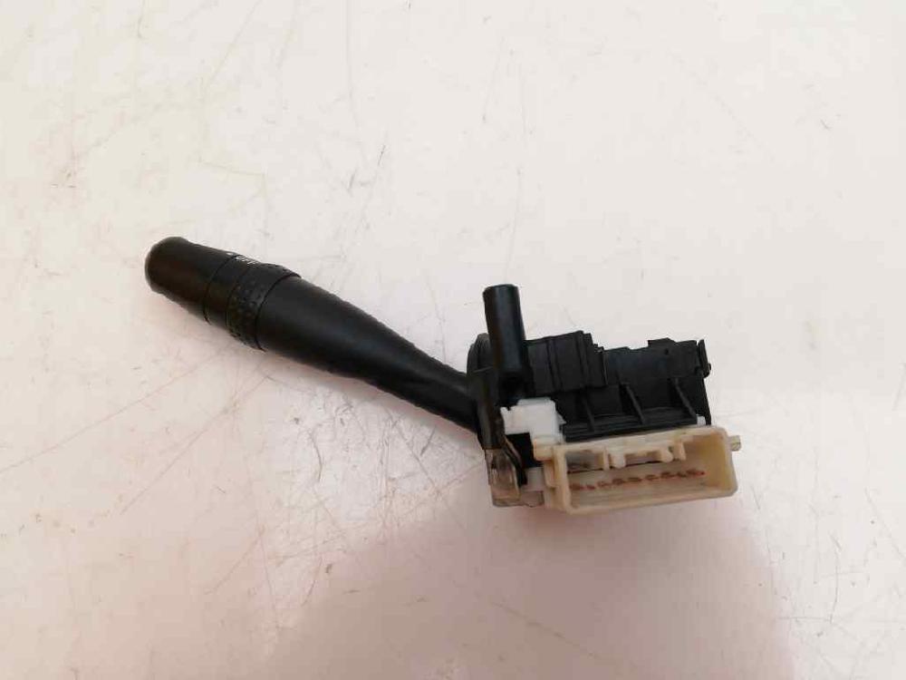 Light switch 173648 de Toyota Rav 4 (a2) 2003-0 - pieza usada