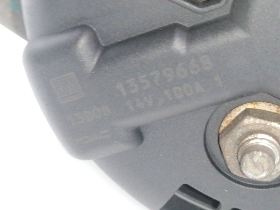 Alternador 13579668 de Citroen 2cv 6 1978-0 - pieza usada