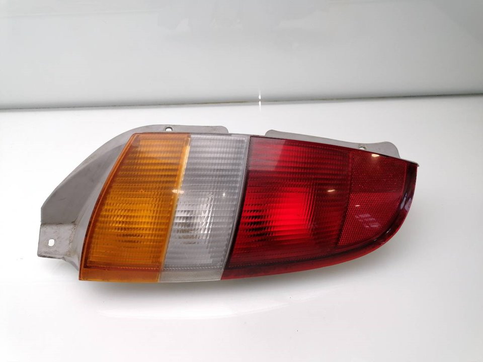Piloto trasero izquierdo 9240105110 de Hyundai Atos (mx) 1998-2002