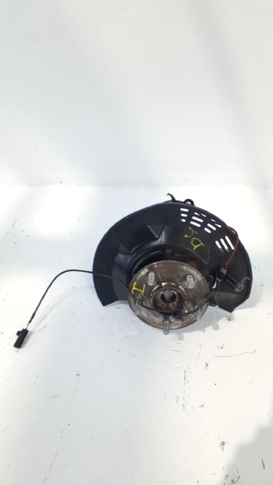 Mangueta delantera izquierda 4321202410 de Toyota Yaris cross (mxp_) 2021-2022