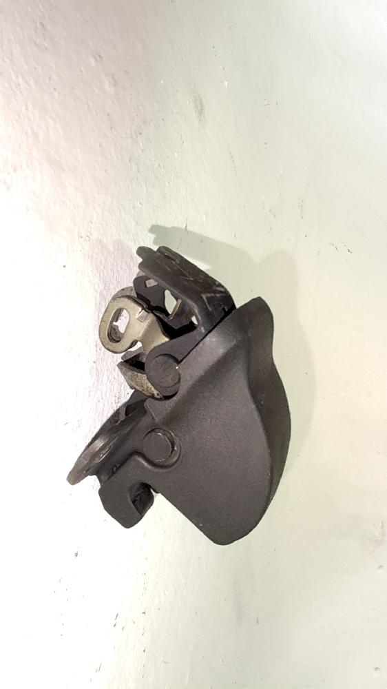 Cerradura maletero / porton 9186839 de Opel Combo tour 2004-2011