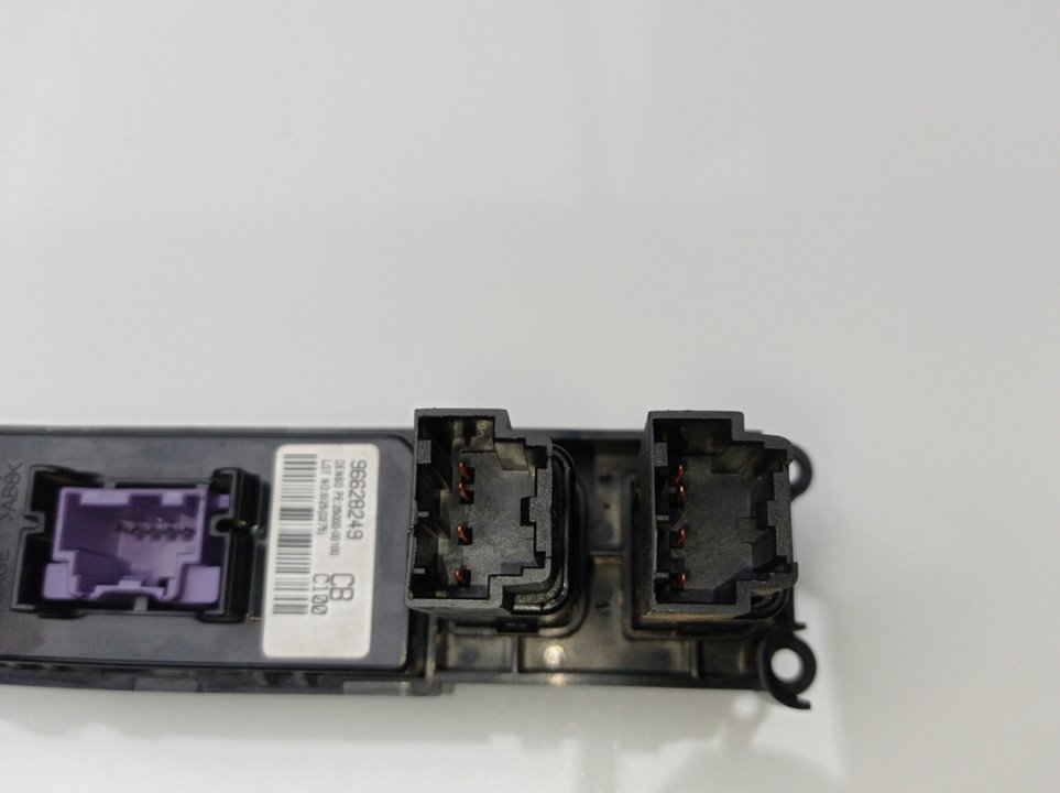Commande autoradio 96628249 de Chevrolet Captiva 2006-2011 - pieza usada