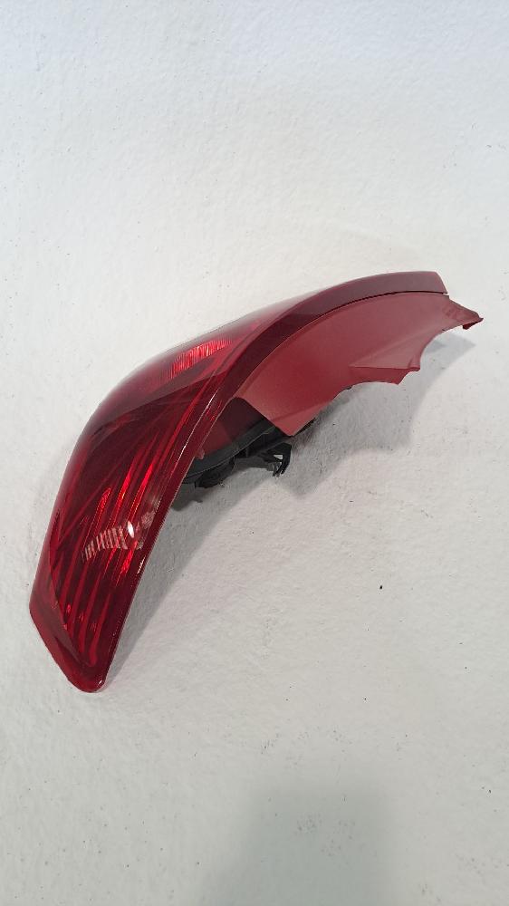 Feu arrière droit 93189091 de Opel Corsa d (s07) 2011-2014