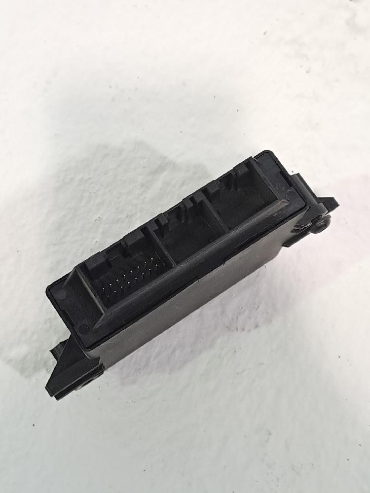Módulo electronico 8200235627 de Renault Espace iv (jk0/1_) 2002-0 - pieza usada