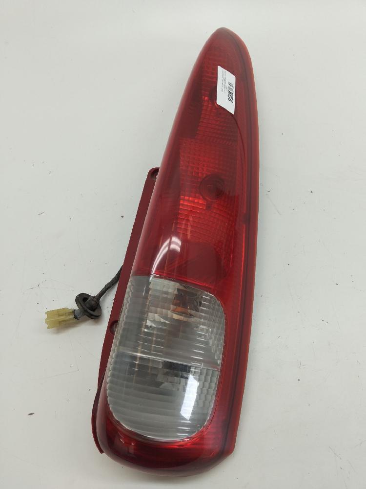 Piloto trasero derecho 96260527 de Chevrolet Tacuma monospace (u100) 2005-2005