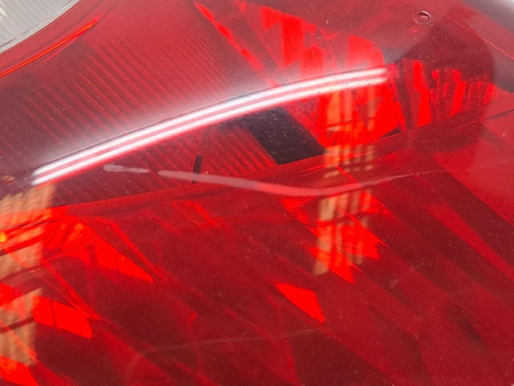 Feu arrière droit 93189091 de Opel Corsa d 2010-2011 - pieza usada
