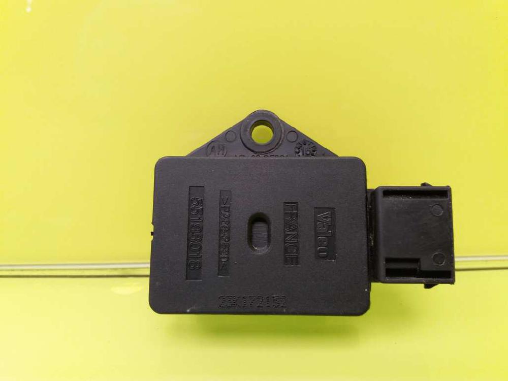 Compteur 55198018 de Fiat Ducato maxi combi 35 (09.2006 =>) 2006-2014 - pieza usada