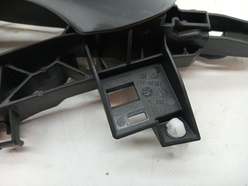 Maneta exterior delantera derecha 13506795 de Opel Astra k (b16) 2015-2010 - pieza usada