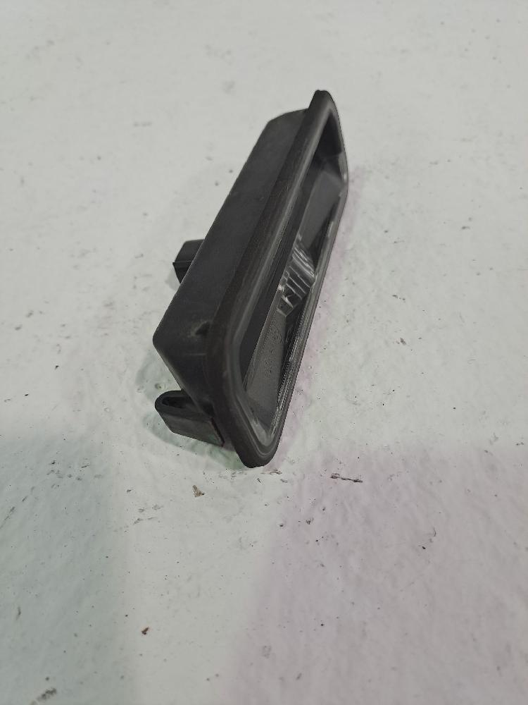 Maneta exterior porton 1886014 de Ford Focus iii sedán 2010-2018 - pieza usada