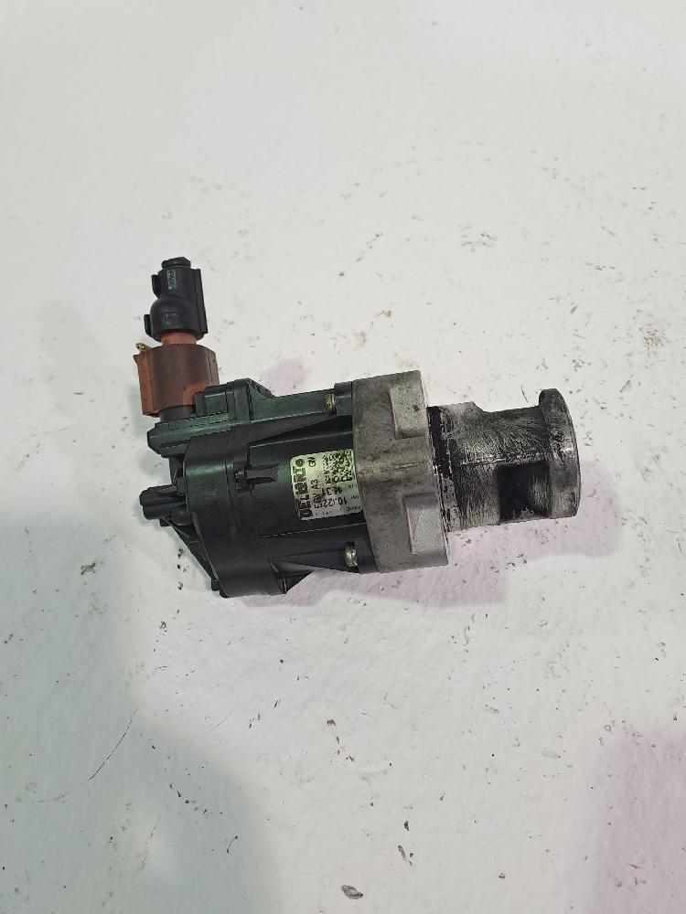 Válvula egr 55566052 de Opel Insignia a sedán (g09) 2008-2017