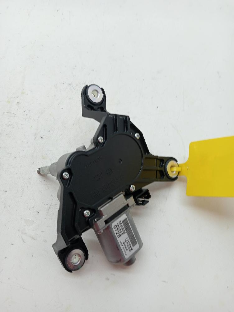 Motor limpia trasero 39156859 de Opel Astra k lim. 5turig 2015-0 - pieza usada