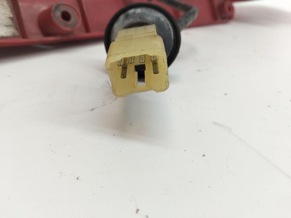 Piloto trasero derecho 96260527 de Chevrolet Tacuma monospace (u100) 2005-2005 - pieza usada