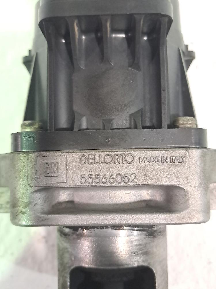 Válvula egr 55566052 de Opel Insignia a sedán (g09) 2008-2017 - pieza usada