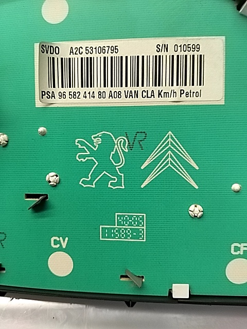 Cuadro de instrumentos 9658241480 de Peugeot 1007 (km_) 2005-2009 - pieza usada