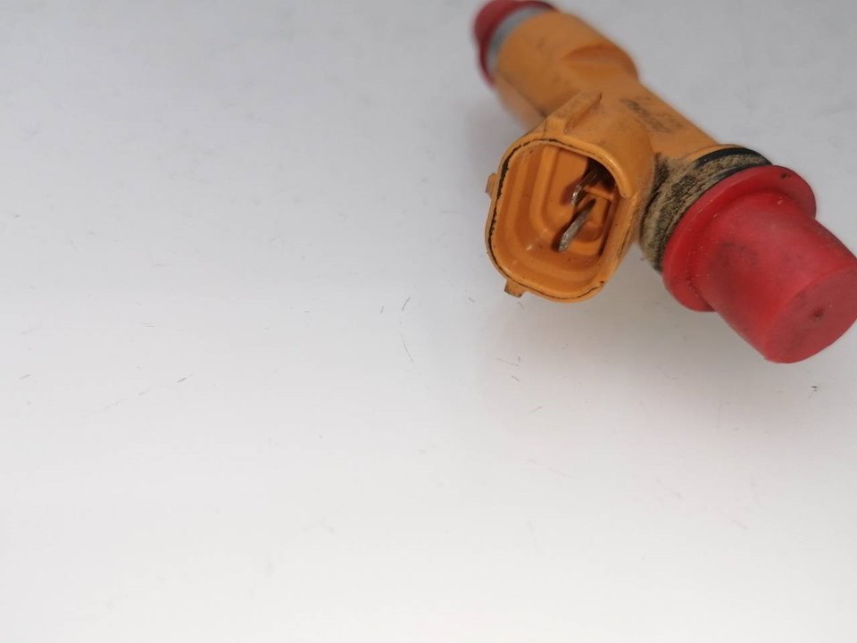 Inyector 2975000120 de Suzuki Jimny todo terreno, cerrada (sn, jb_) 1998-2008 - pieza usada