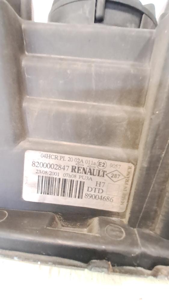 Headlamp rh 7701048931 de Renault Laguna ii (bg0/1_) 2001-2007 - pieza usada