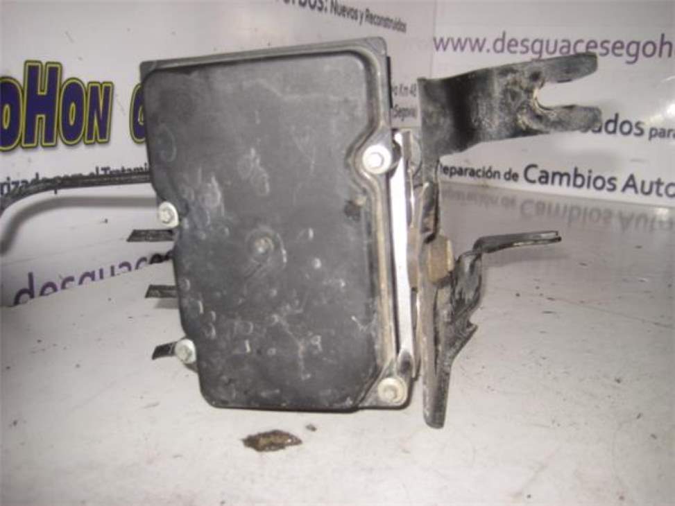Abs 8200559749 de Renault Clio iii 2005-2006 - pieza usada